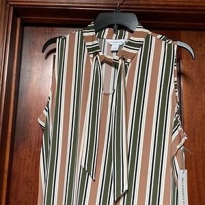 Perfect Liz Claiborne sleeveless top!